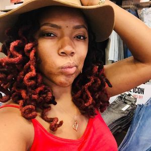 Meet your Posher, Tempestt